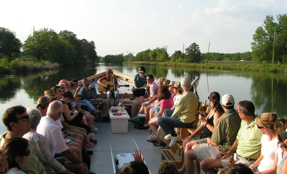 canal discovery day